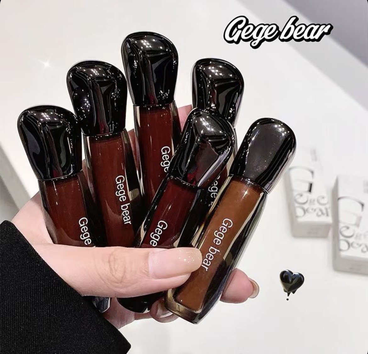لیپ گلاس خیس کره‌ای گیگی بیر دارای بافت مایع و شاین با پکیجینگ جذاب Gege Bear👄❤️‍🔥