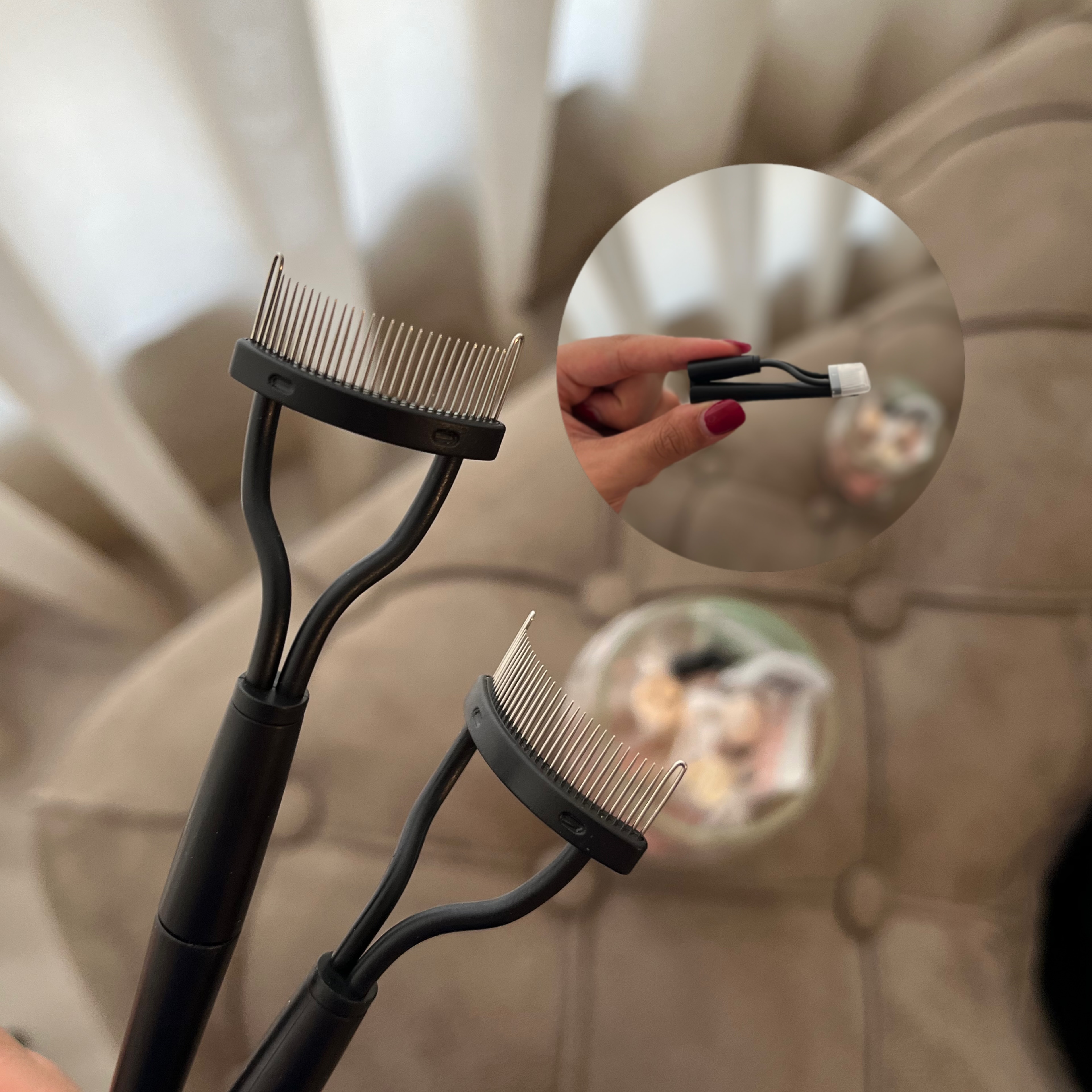 برس جداکننده و نظم دهنده مژه با دندانه فلزی و بدنه سیلیکونی باقابلیت جمع شوندگی و استحکام بالا | رنگ مشکی 👁️🌸